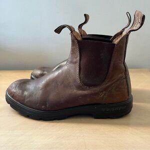 Blundstone Brown Chelsea Boots AU6 M7 W9